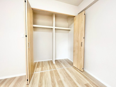 【収納】 | エンゼルハイム千里山第二 | エイブル売買事業部では、箕面市・豊中市・吹田市・池田市・茨木市・高槻市の北摂エリア全域で、物件のご紹介を致しております。北摂エリアにて購入物件をお探しの際は、当社までお問合せ下さいませ。