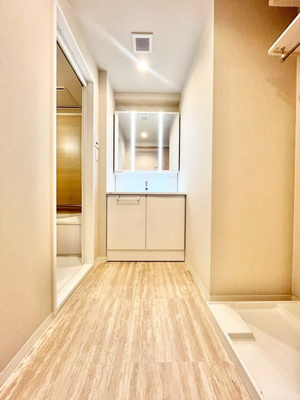 【脱衣所】 | エンゼルハイム千里山第二 | エイブル売買事業部では、箕面市・豊中市・吹田市・池田市・茨木市・高槻市の北摂エリア全域で、物件のご紹介を致しております。北摂エリアにて購入物件をお探しの際は、当社までお問合せ下さいませ。