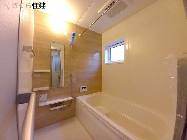 宇都宮市石井町　1号棟の浴室