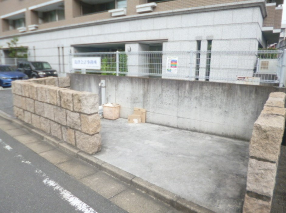 川崎市麻生区万福寺１丁目の賃貸マンションのその他共用部分