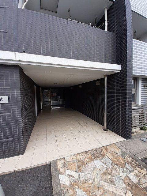 ＮＥＷロジュマン三本木　　刈谷市の賃貸ならクラスホーム刈谷店のエントランス
