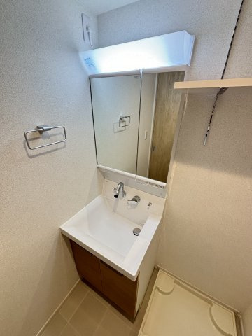 【独立洗面台】
