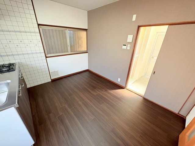篠原本町1丁目貸家の居間・リビング