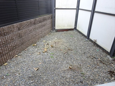 【庭】 | モンシャトー明大前