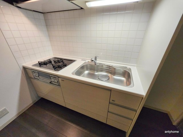プレサンス堺筋本町駅前　仲介手数料無料のキッチン