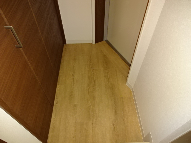 パークレーン西大島の玄関
