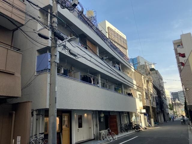 ユニハイツ西浅草の外観