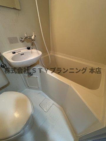 仲介手数料0円！サンピボット橋本の浴室