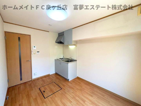 【居間・リビング】 | グランデス | ※イメージ　同物件別号室の写真
