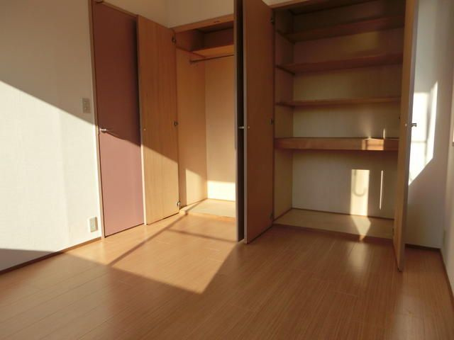 フラット恵潤の収納