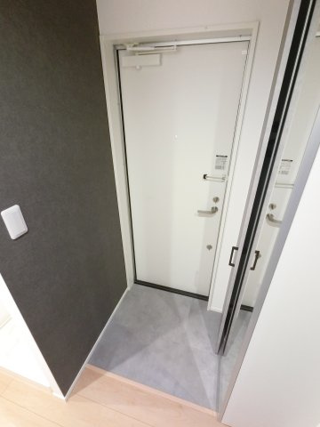 VAU house青葉の森の玄関