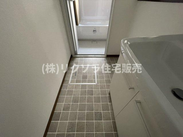 寺方錦通3丁目　中古一戸建ての脱衣所|■物件内覧・資金計画相談・住宅ローン相談、リフォーム相談、お問合せ受付中■
※当日・翌日のご内覧、ご相談はお電話でのお問合せがスムーズです！
