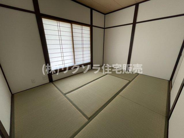 寺方錦通3丁目　中古一戸建ての和室|和室6.0帖
■物件内覧・資金計画相談・住宅ローン相談、リフォーム相談、お問合せ受付中■
※当日・翌日のご内覧、ご相談はお電話でのお問合せがスムーズです！