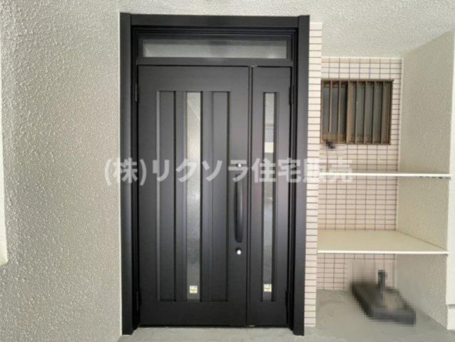 寺方錦通3丁目　中古一戸建ての玄関|■物件内覧・資金計画相談・住宅ローン相談、リフォーム相談、お問合せ受付中■
※当日・翌日のご内覧、ご相談はお電話でのお問合せがスムーズです！