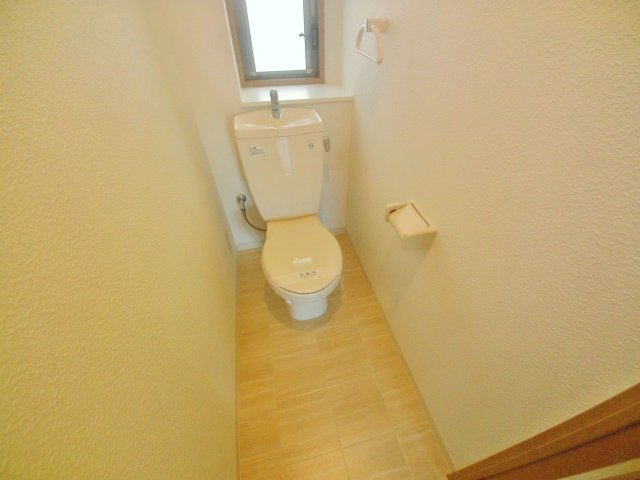 ジュネスト1番館のトイレ