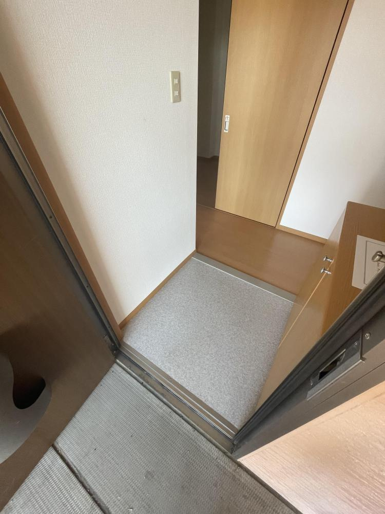 パナハイツヴィレッジAの玄関