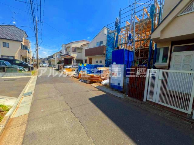 西武池袋線 東久留米駅 13分 新築戸建 東久留米市氷川台2丁目の前面道路含む現地写真