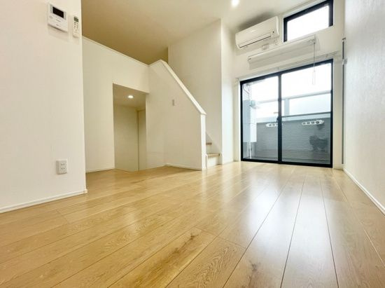 ココマンションの居間・リビング
