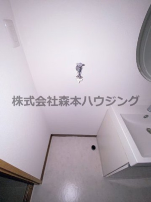 【設備】 | 　寝屋川市錦町7テラスハウス | 室内洗濯機置き場です