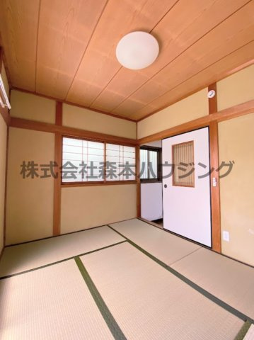 【和室】 | 　寝屋川市錦町7テラスハウス | 趣のある和室です
3階
