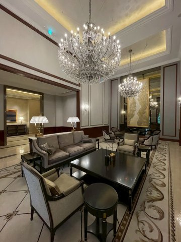 グラングリーン大阪ＴＨＥ　ＮＯＲＴＨ　ＲＥＳＩＤＥＮＣＥのロビー|清潔なロビーです