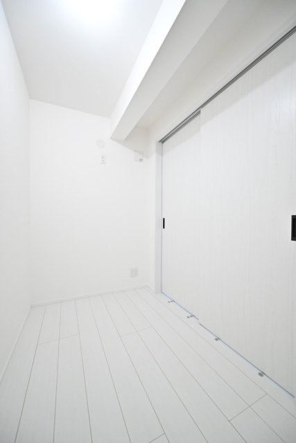 Ｔｈｅ　Ｒｅｓｉｄｅｎｃｅ　Ｎｉｈｏｎｂａｓｈｉの洋室|ゆったりした洋室です