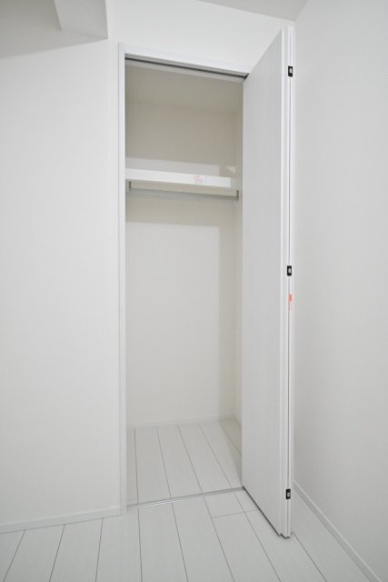 Ｔｈｅ　Ｒｅｓｉｄｅｎｃｅ　Ｎｉｈｏｎｂａｓｈｉの収納|クローゼット