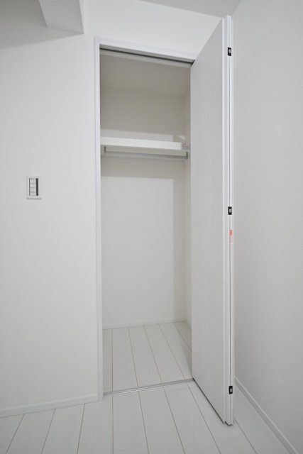 Ｔｈｅ　Ｒｅｓｉｄｅｎｃｅ　Ｎｉｈｏｎｂａｓｈｉの収納|クローゼット
