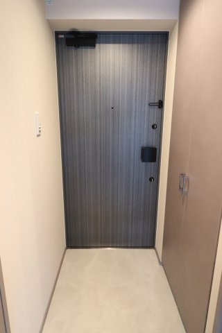 GENOVIA学芸大学の玄関|きれいな玄関です