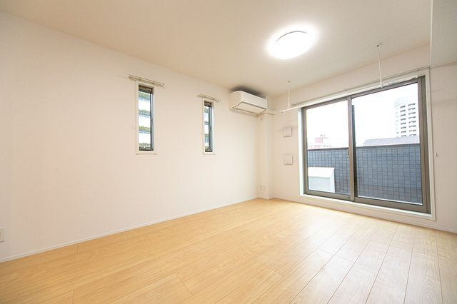 ＨＩＬＬ　ＴＯＰ　ＲＥＳＩＤＥＮＣＥ　ＯＳＡＫＩの居間・リビング|※写真は同タイプ住戸です。