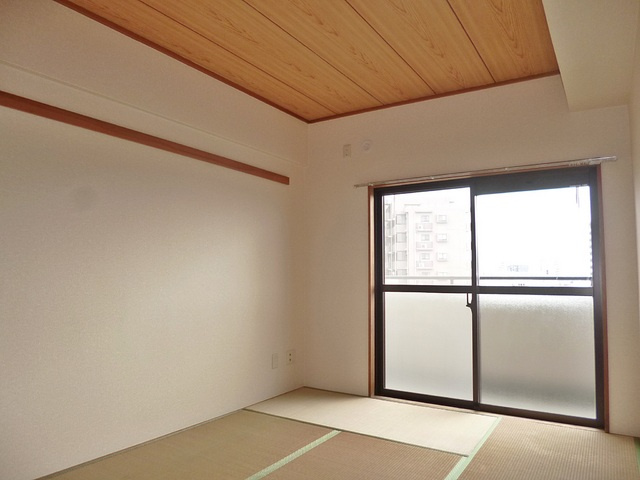 Ｔ’Ｓ　ｇａｒｄｅｎ新小岩の和室|広々とした和室です♪