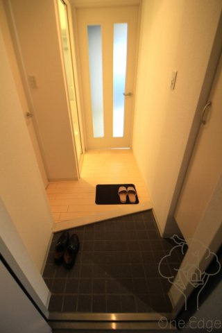 クレール十三の玄関