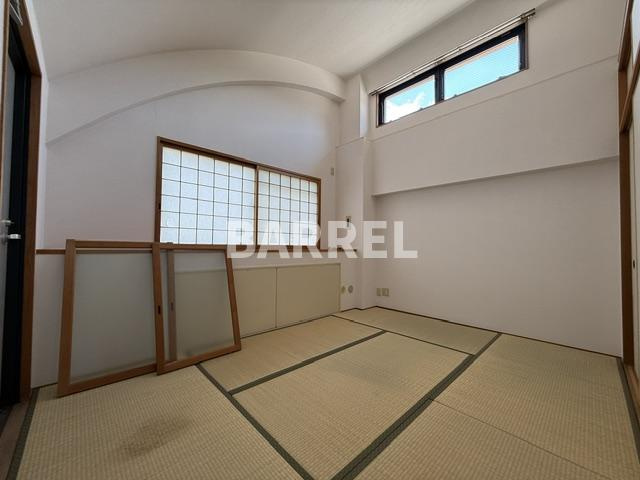 アヴァンス池田の和室