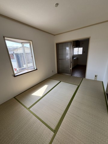 滝本ハイツC棟の和室