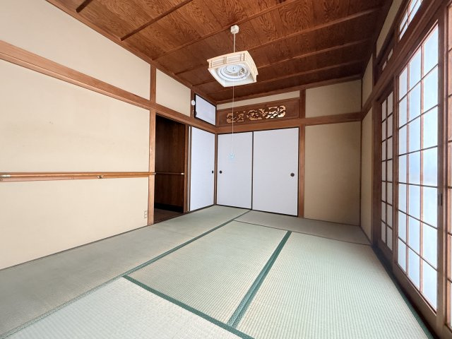 舞子坂1丁目戸建の和室