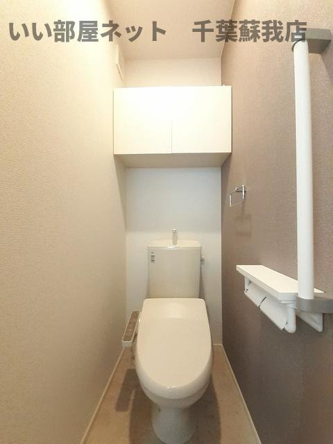 ハーモニーガーデンのトイレ|落ち着いた色調のトイレです
