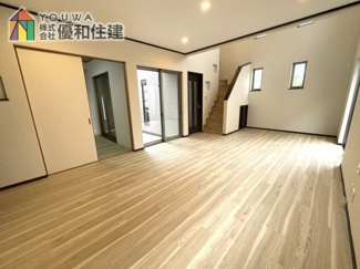 【居間・リビング】 | 中古戸建　明石市大久保町大久保町