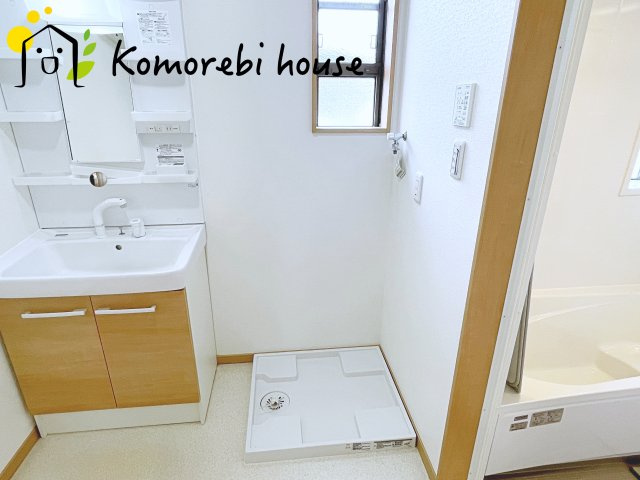 上尾市大字領家　中古戸建のランドリースペース|独立洗面化粧台付き