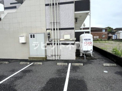 【その他】 | 【中古】収益一棟マンション：下川東一丁目 | 集中プロパンガス及び分電盤です