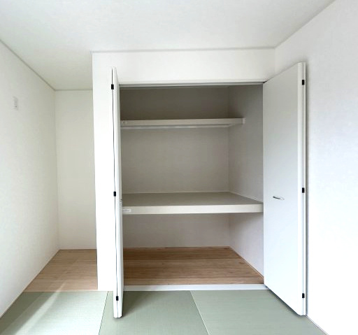 クレイドルガーデン前橋市青柳町第28　9号棟の省エネ性能ラベル|「エネルギー消費性能等級３」、「断熱等性能等級等級６」取得予定！
※地震に強く、冷暖房のエネルギー消費が少ない住まいです。高品質低コストを追求した分譲住宅