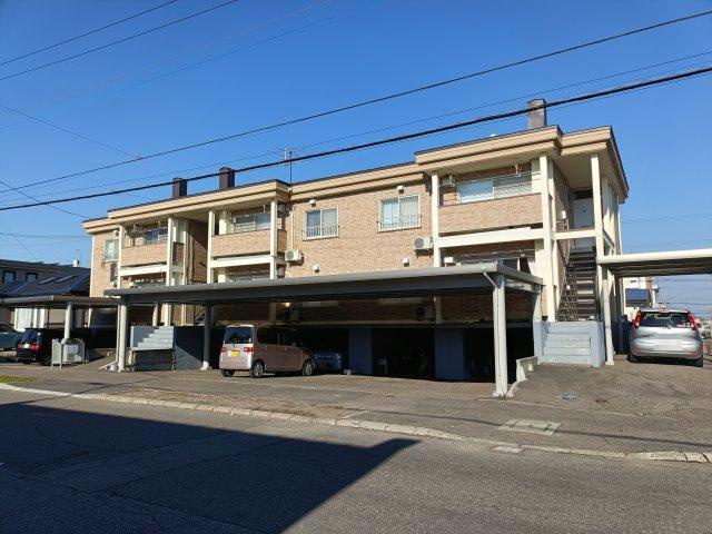 コーポ山口（西19条）の外観