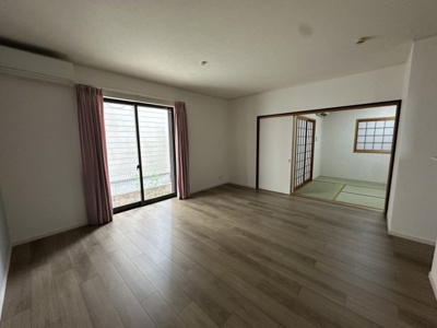 【居間・リビング】 | 宇佐崎北貸戸建
