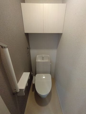 ヒカルサ和歌山鳴神Ⅱのトイレ