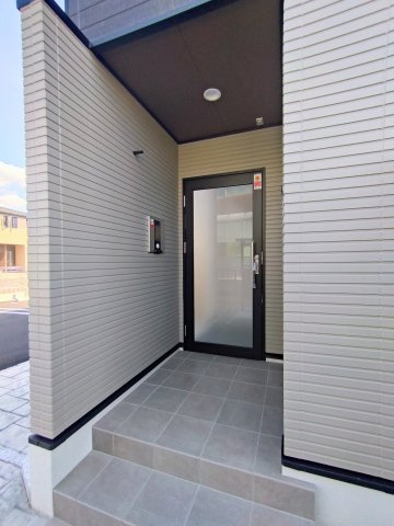 【エントランス】 | ヒカルサ和歌山鳴神Ⅱ