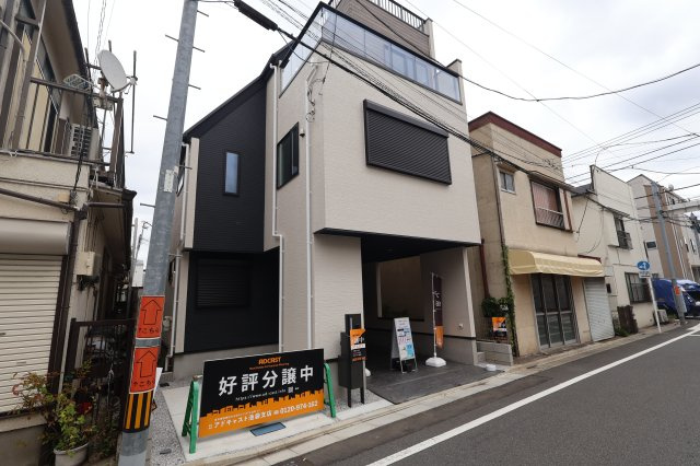 《仲介手数料無料》板橋区小茂根２丁目4-7新築一戸建てKEIAI GRACEの外観
