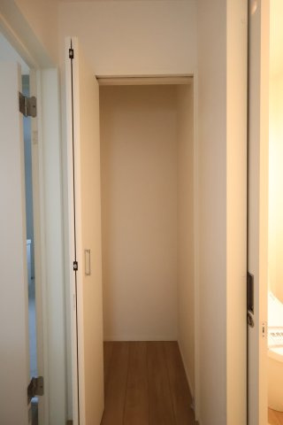 《仲介手数料無料》板橋区小茂根２丁目4-7新築一戸建てKEIAI GRACEの収納