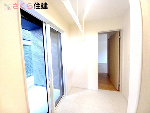 宇都宮市東原町　１号棟の内装|お風呂や洗面から続きの室内洗濯干しスペースは家事同線がよいです。									
