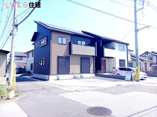 宇都宮市東原町　１号棟の前面道路含む現地写真|角地　前面道路南側7ｍ公道・西側4ｍ公道