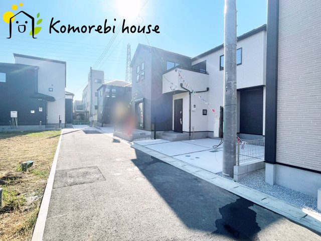 上尾市上　30期　新築一戸建て　グラファーレ　02の前面道路含む現地写真|前面道路含む現地写真です