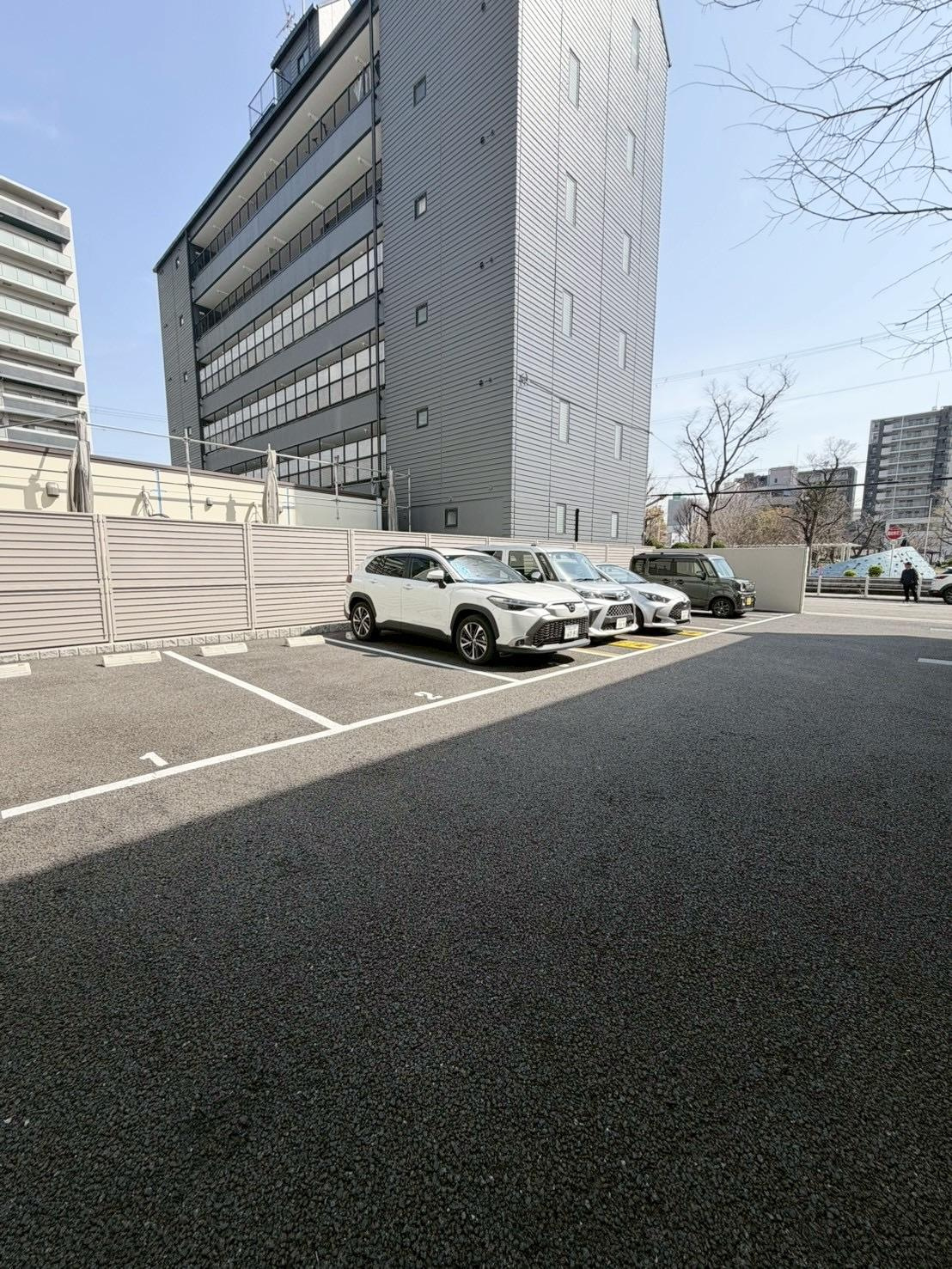 gm難波ウエストD.C.の駐車場